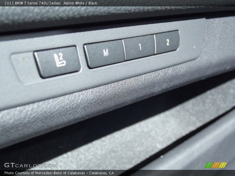 Alpine White / Black 2011 BMW 7 Series 740Li Sedan