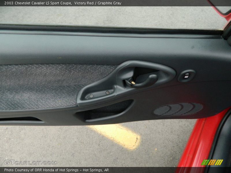 Victory Red / Graphite Gray 2003 Chevrolet Cavalier LS Sport Coupe