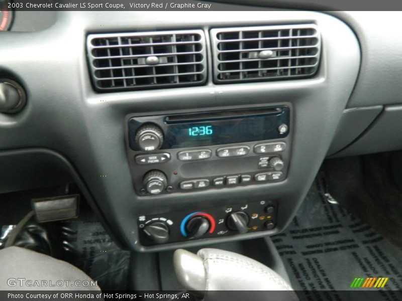 Victory Red / Graphite Gray 2003 Chevrolet Cavalier LS Sport Coupe