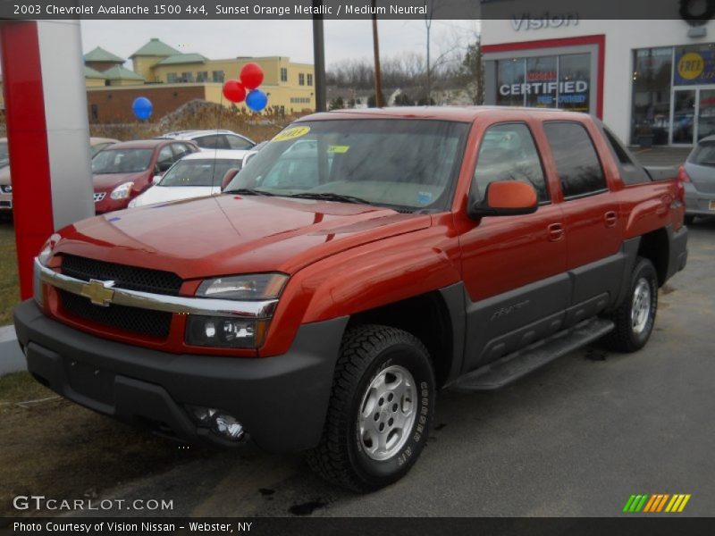 Sunset Orange Metallic / Medium Neutral 2003 Chevrolet Avalanche 1500 4x4