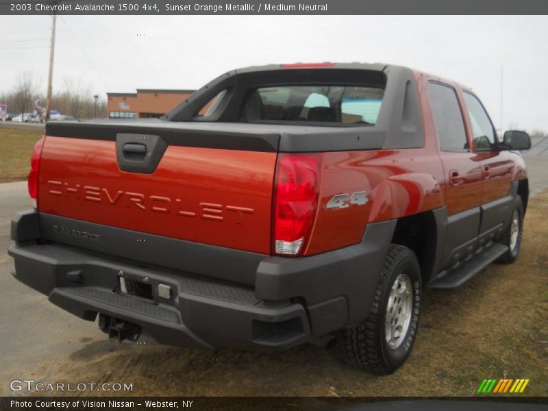 Sunset Orange Metallic / Medium Neutral 2003 Chevrolet Avalanche 1500 4x4