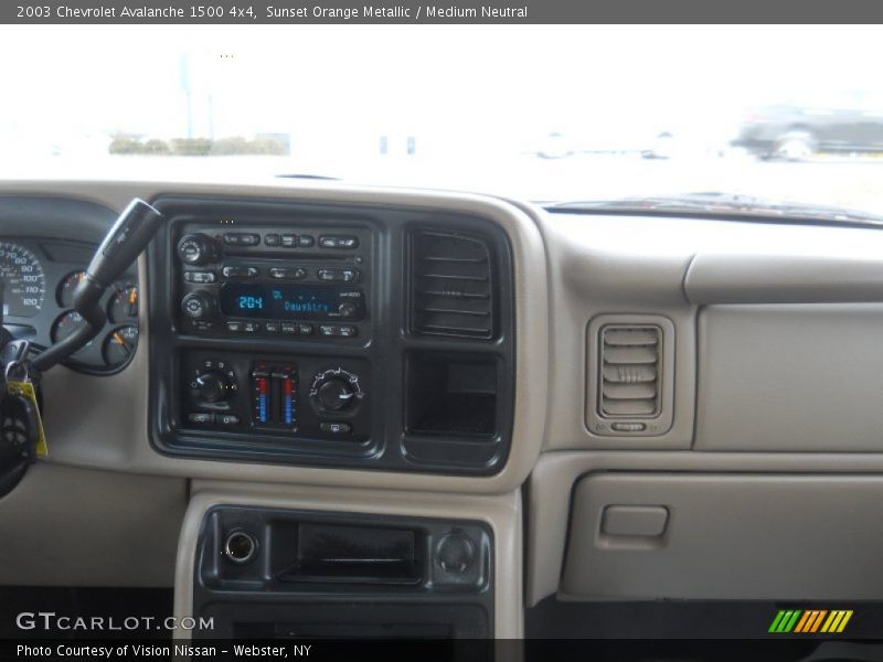 Sunset Orange Metallic / Medium Neutral 2003 Chevrolet Avalanche 1500 4x4