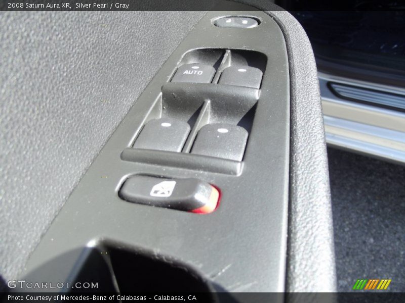 Silver Pearl / Gray 2008 Saturn Aura XR