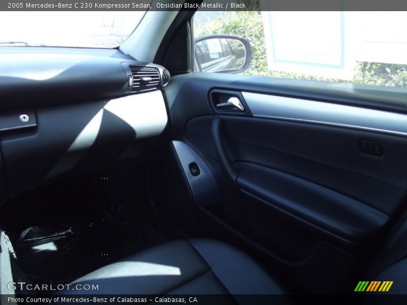 Obsidian Black Metallic / Black 2005 Mercedes-Benz C 230 Kompressor Sedan