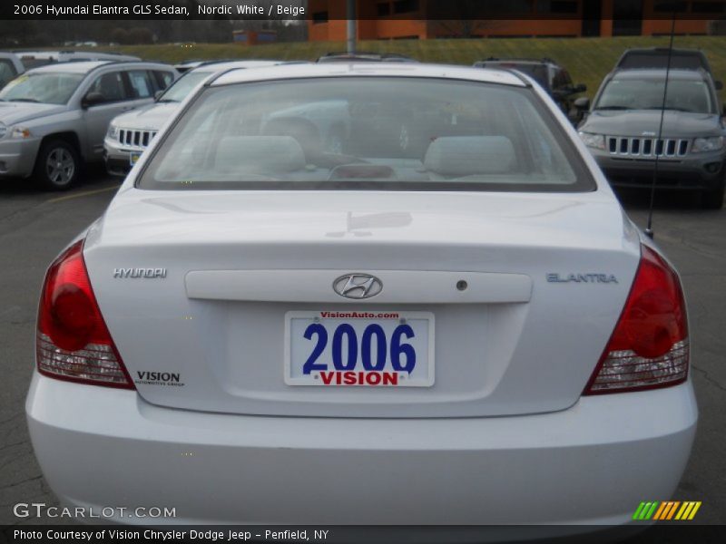Nordic White / Beige 2006 Hyundai Elantra GLS Sedan