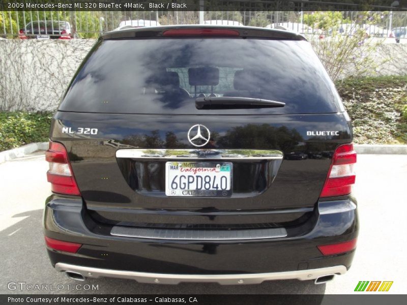 Black / Black 2009 Mercedes-Benz ML 320 BlueTec 4Matic