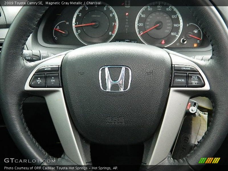 Magnetic Gray Metallic / Charcoal 2009 Toyota Camry SE