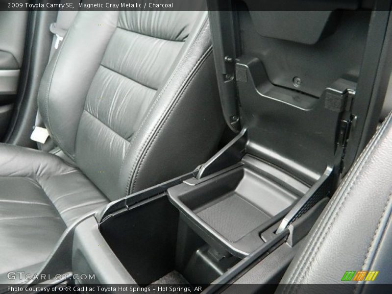 Magnetic Gray Metallic / Charcoal 2009 Toyota Camry SE
