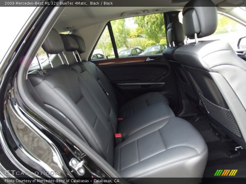 Black / Black 2009 Mercedes-Benz ML 320 BlueTec 4Matic