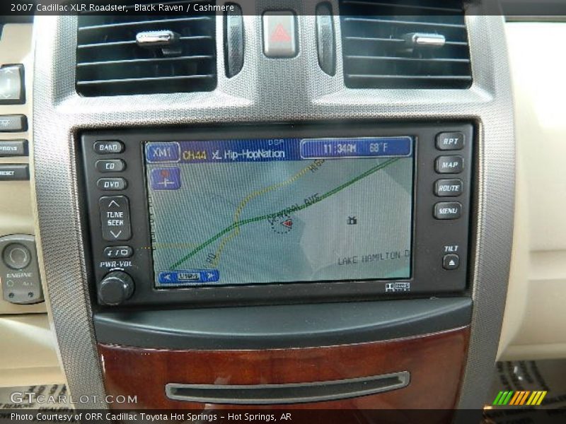 Navigation of 2007 XLR Roadster