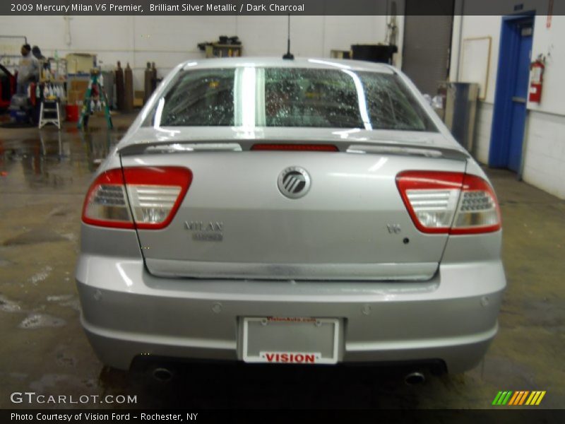 Brilliant Silver Metallic / Dark Charcoal 2009 Mercury Milan V6 Premier