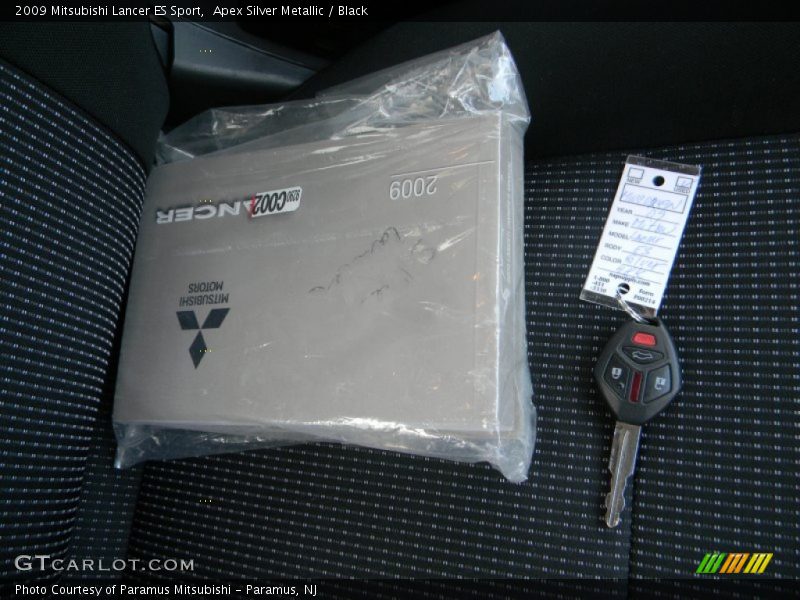Apex Silver Metallic / Black 2009 Mitsubishi Lancer ES Sport