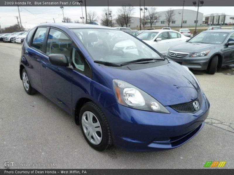 Front 3/4 View of 2009 Fit 