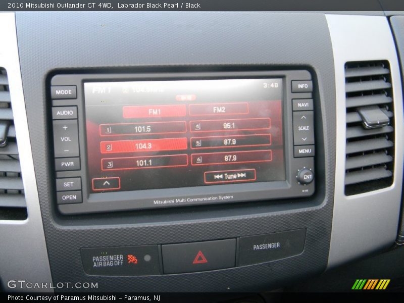 Labrador Black Pearl / Black 2010 Mitsubishi Outlander GT 4WD