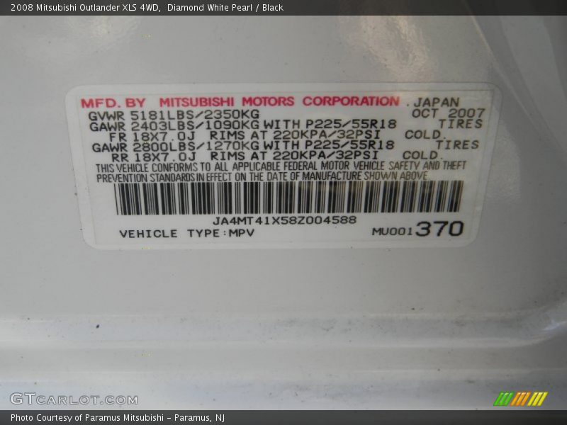 Diamond White Pearl / Black 2008 Mitsubishi Outlander XLS 4WD