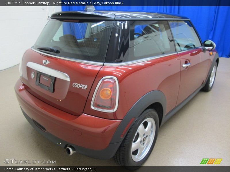 Nightfire Red Metallic / Grey/Carbon Black 2007 Mini Cooper Hardtop