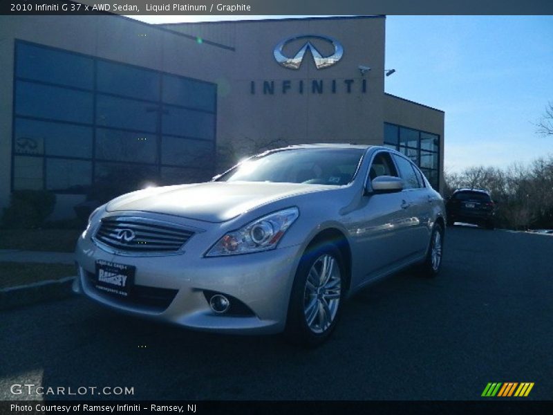 Liquid Platinum / Graphite 2010 Infiniti G 37 x AWD Sedan