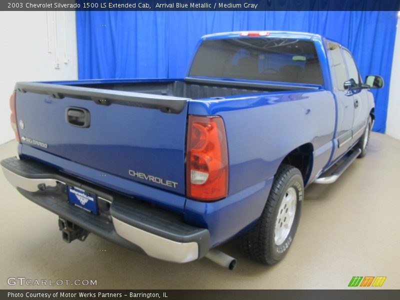 Arrival Blue Metallic / Medium Gray 2003 Chevrolet Silverado 1500 LS Extended Cab