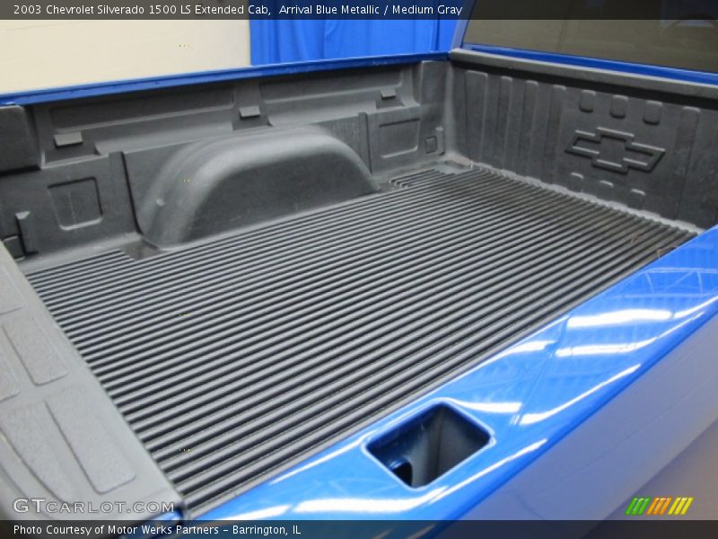 Arrival Blue Metallic / Medium Gray 2003 Chevrolet Silverado 1500 LS Extended Cab