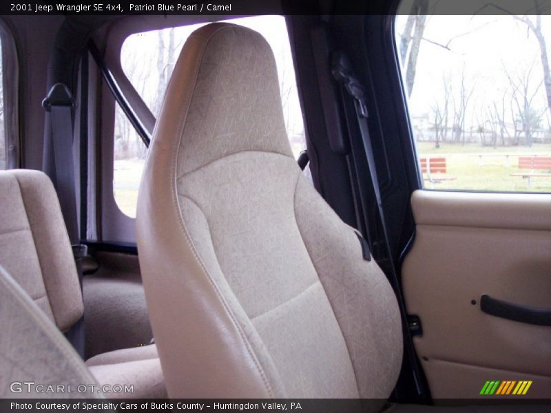 Patriot Blue Pearl / Camel 2001 Jeep Wrangler SE 4x4