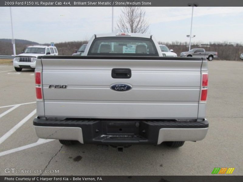 Brilliant Silver Metallic / Stone/Medium Stone 2009 Ford F150 XL Regular Cab 4x4