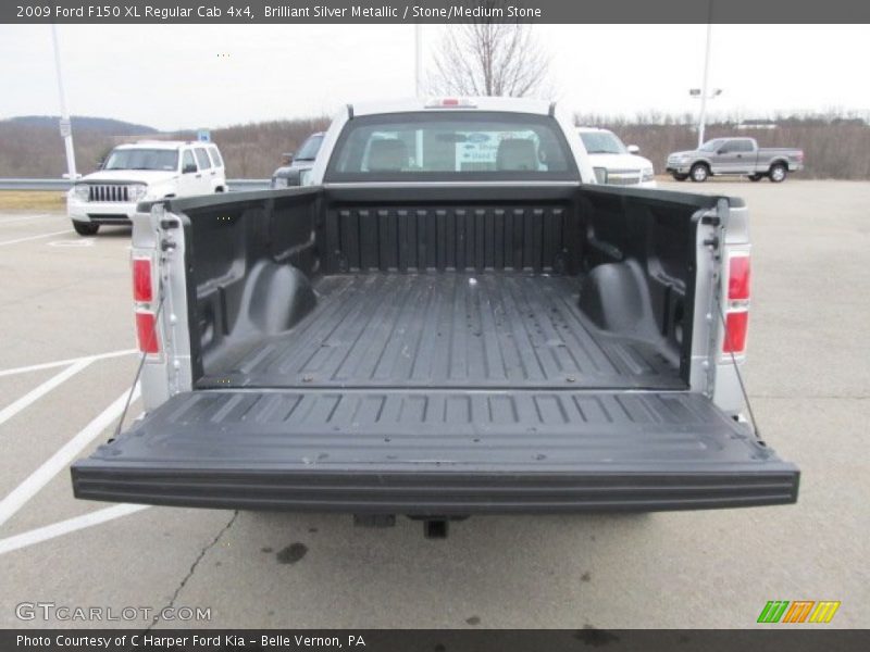  2009 F150 XL Regular Cab 4x4 Trunk