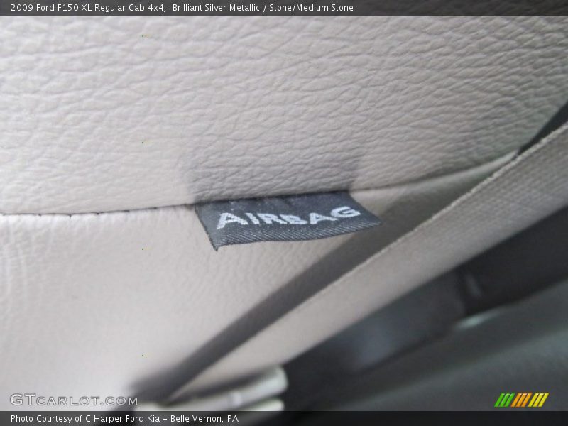 Brilliant Silver Metallic / Stone/Medium Stone 2009 Ford F150 XL Regular Cab 4x4