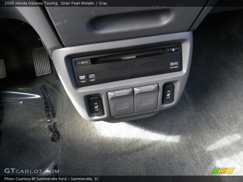 Silver Pearl Metallic / Gray 2005 Honda Odyssey Touring