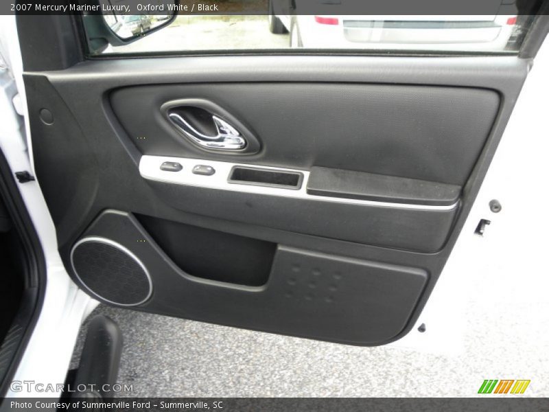 Oxford White / Black 2007 Mercury Mariner Luxury