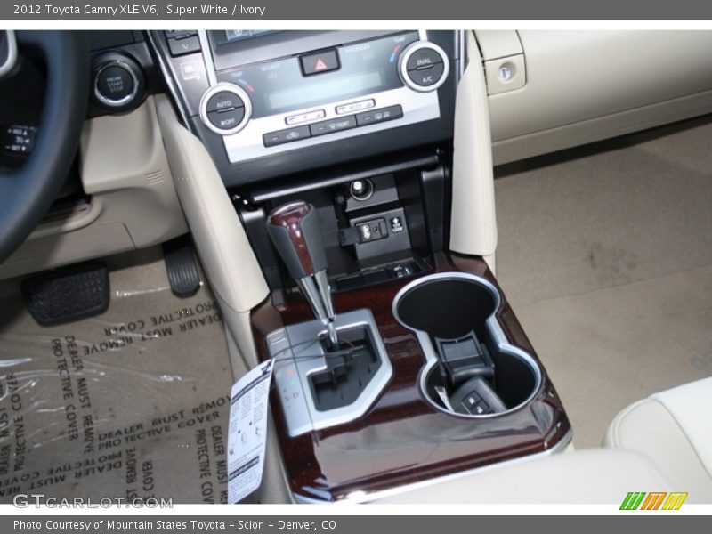 Super White / Ivory 2012 Toyota Camry XLE V6