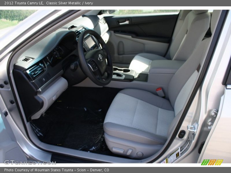 Classic Silver Metallic / Ivory 2012 Toyota Camry LE