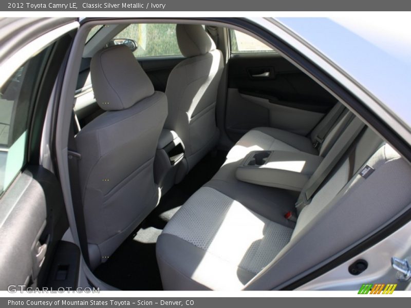 Classic Silver Metallic / Ivory 2012 Toyota Camry LE
