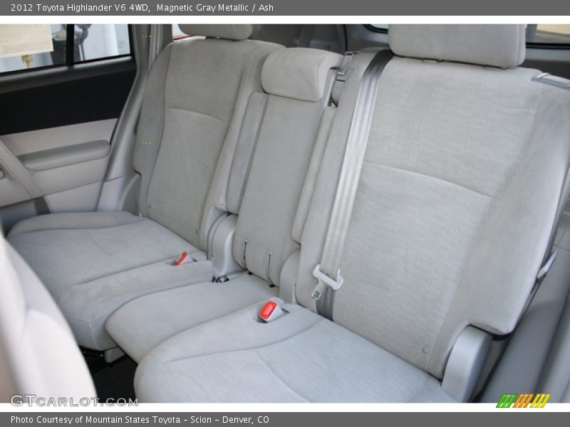 Magnetic Gray Metallic / Ash 2012 Toyota Highlander V6 4WD