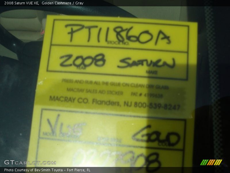 Golden Cashmere / Gray 2008 Saturn VUE XE