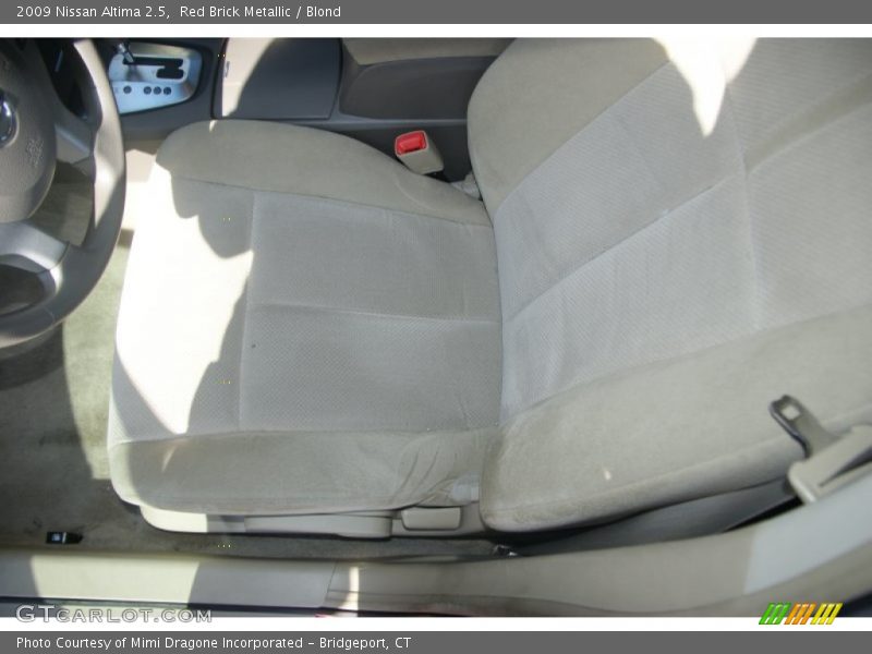 Red Brick Metallic / Blond 2009 Nissan Altima 2.5