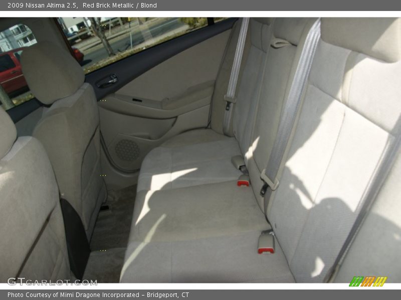 Red Brick Metallic / Blond 2009 Nissan Altima 2.5