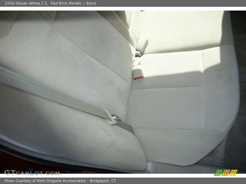 Red Brick Metallic / Blond 2009 Nissan Altima 2.5