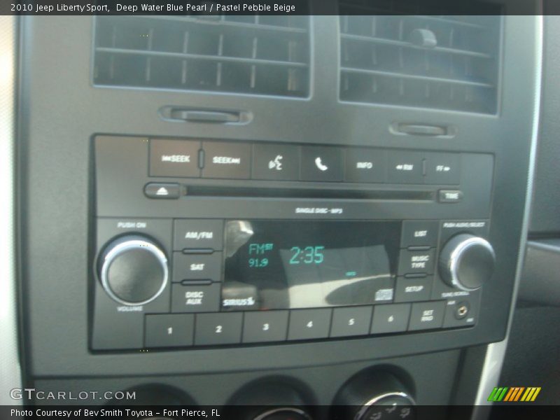 Deep Water Blue Pearl / Pastel Pebble Beige 2010 Jeep Liberty Sport