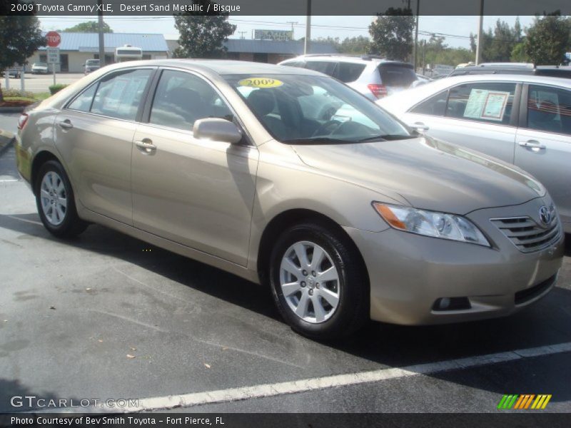 Desert Sand Metallic / Bisque 2009 Toyota Camry XLE