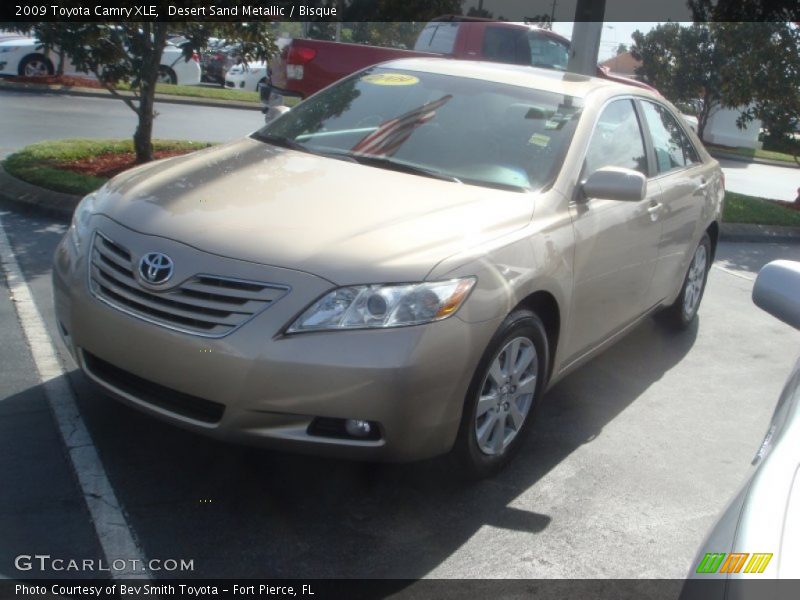 Desert Sand Metallic / Bisque 2009 Toyota Camry XLE