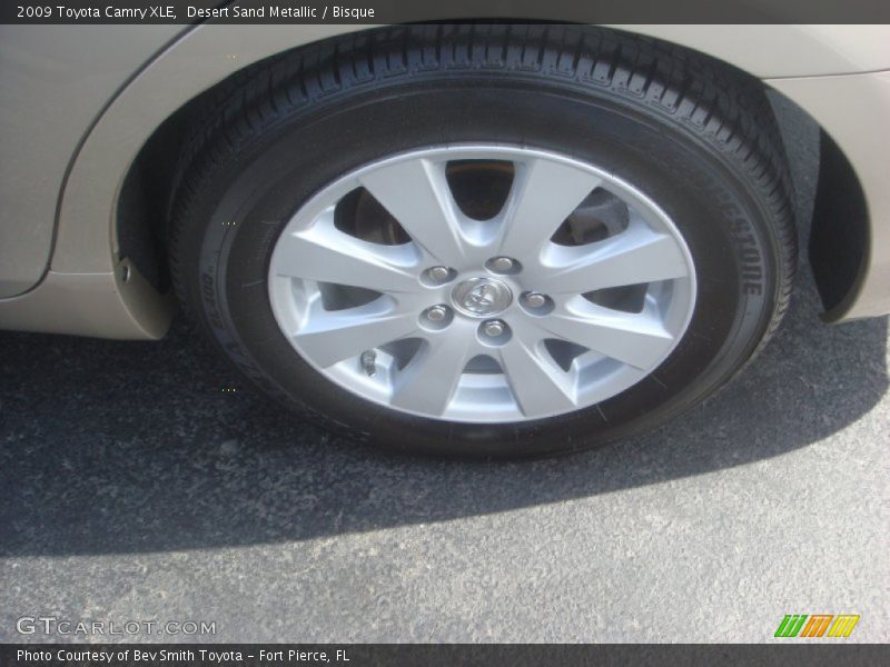 Desert Sand Metallic / Bisque 2009 Toyota Camry XLE