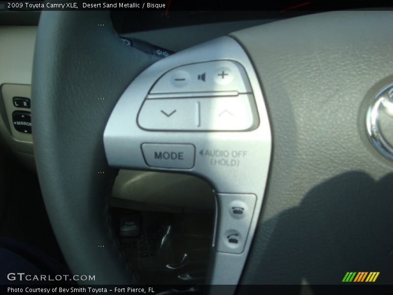 Desert Sand Metallic / Bisque 2009 Toyota Camry XLE