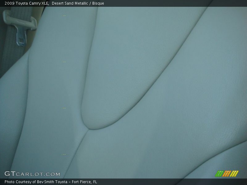 Desert Sand Metallic / Bisque 2009 Toyota Camry XLE