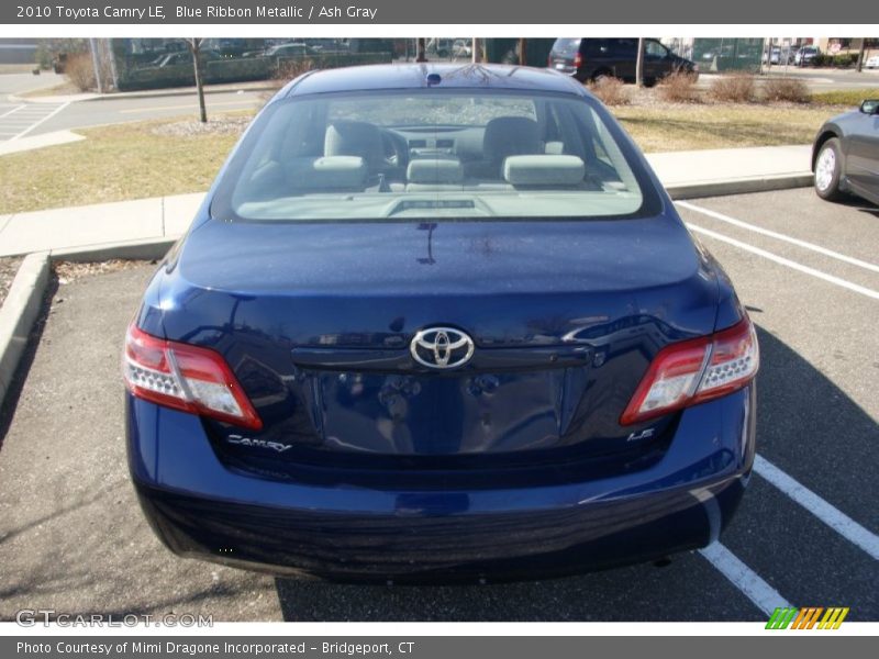 Blue Ribbon Metallic / Ash Gray 2010 Toyota Camry LE