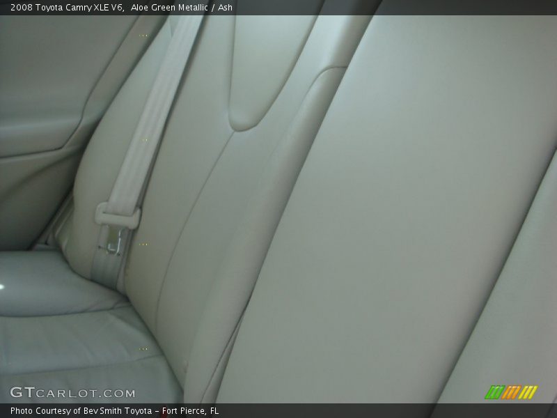 Aloe Green Metallic / Ash 2008 Toyota Camry XLE V6