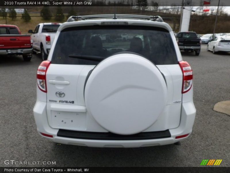 Super White / Ash Gray 2010 Toyota RAV4 I4 4WD