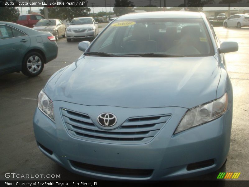 Sky Blue Pearl / Ash 2009 Toyota Camry LE