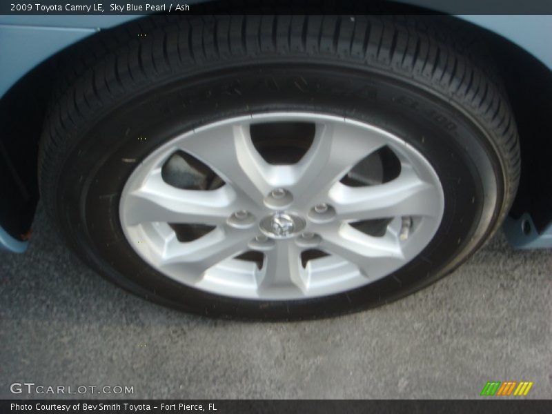 Sky Blue Pearl / Ash 2009 Toyota Camry LE