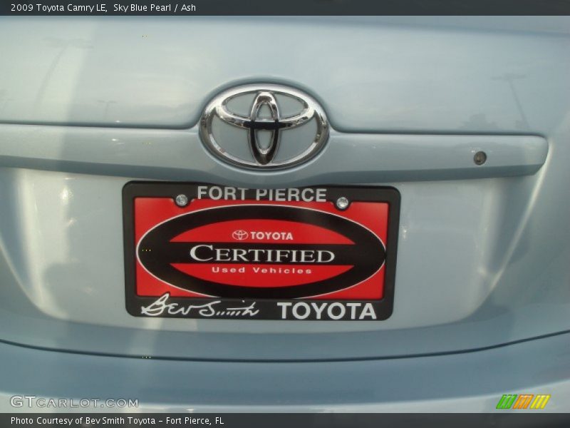 Sky Blue Pearl / Ash 2009 Toyota Camry LE