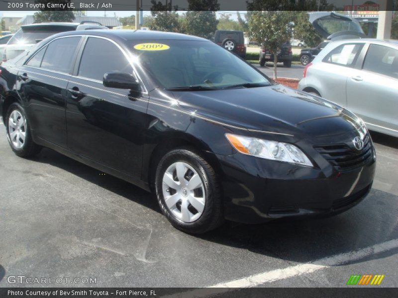 Black / Ash 2009 Toyota Camry LE